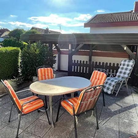 Ferienwohnung Leuchtbergblick Mit Terrasse Und Pkw Stellplatz Eschwege Exterior photo