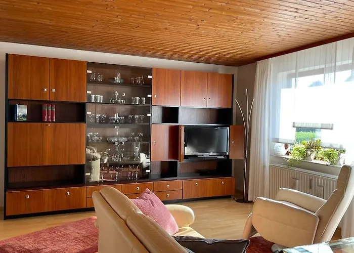 Ferienwohnung Leuchtbergblick Mit Terrasse Und Pkw Stellplatz