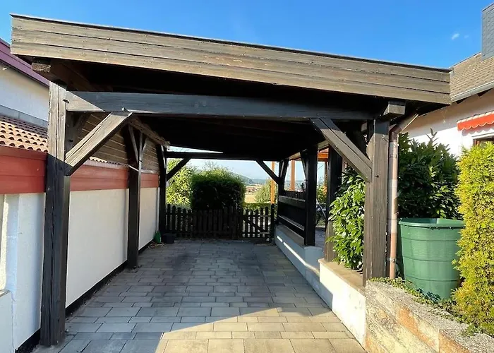 Ferienwohnung Leuchtbergblick Mit Terrasse Und Pkw Stellplatz