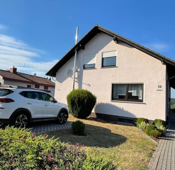 Appartement Leuchtbergblick Mit Terrasse Und Pkw Stellplatz Eschwege